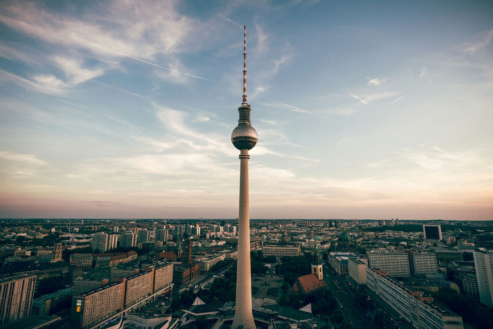 Berliner Skyline mit Fernsehturm